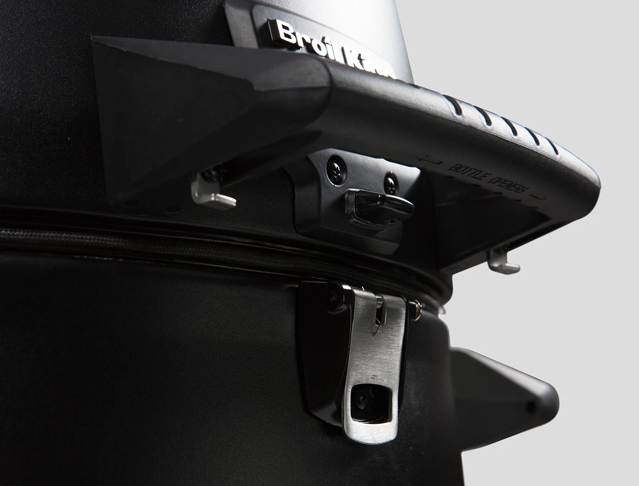 Broil King KEG 2000 Holzkohlegrill 9 Broil King KEG 2000 Holzkohlegrill – Bild 9