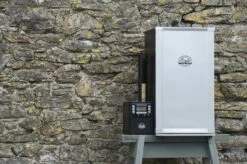 Bradley Digital Smoker 4-Rack / Elektro Räucherofen 18 Bradley Digital Smoker 4-Rack / Elektro Räucherofen -Grill Verkaufs-Shop 13238 Bradley Smoker digital 4r