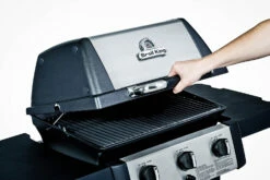 Broil King GEM 310 Gasgrill - Modell 2023 17 Broil King GEM 310 Gasgrill - Modell 2023 -Grill Verkaufs-Shop 16941 broil king gem 320 deckel 814152