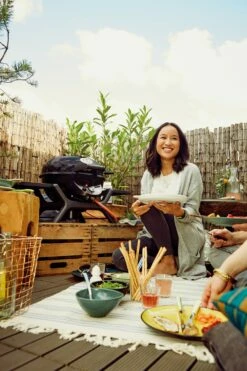 Outdoorchef Minichef 420 G Gas Tischgrill 7 Outdoorchef Minichef 420 G Gas Tischgrill -Grill Verkaufs-Shop 18 128 05 18 128 06 P 420 G MINICHEF view1 amb