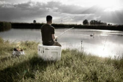 Petromax Kühlbox 50 Liter Alpenweiß -Grill Verkaufs-Shop 20017 Petromax Kuehlbox angeln