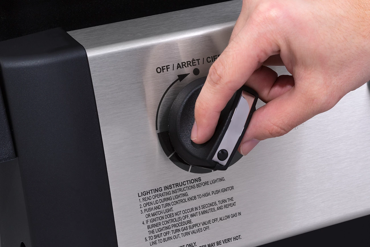 Broil King GEM 310 Gasgrill Inkl. Grillfürst Fettschiene - Modell 2023 12 Broil King GEM 310 Gasgrill Inkl. Grillfürst Fettschiene - Modell 2023 – Bild 12