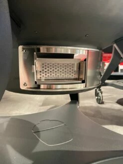 Kamado Joe Holzkohle Kugelgrill Kettle Joe 33 Kamado Joe Holzkohle Kugelgrill Kettle Joe -Grill Verkaufs-Shop 22252 Kamado Joe Kettle Joe Ascheauszug 14 1615364442