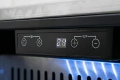 BULL Premium Outdoor Schubladen-Kühlschrank Mit LED Kontrollpanel, IPX4 Spritzwassergeschützt -Grill Verkaufs-Shop 22280 Bull Kuehlschrank Outdoor Bedienung