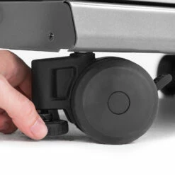 Broil King Imperial 690 XL PRO Black IR Gasgrill - Modell 2023 32 Broil King Imperial 690 XL PRO Black IR Gasgrill - Modell 2023 -Grill Verkaufs-Shop Broil King Gasgrill Raeder Hoehenverstellbar 4