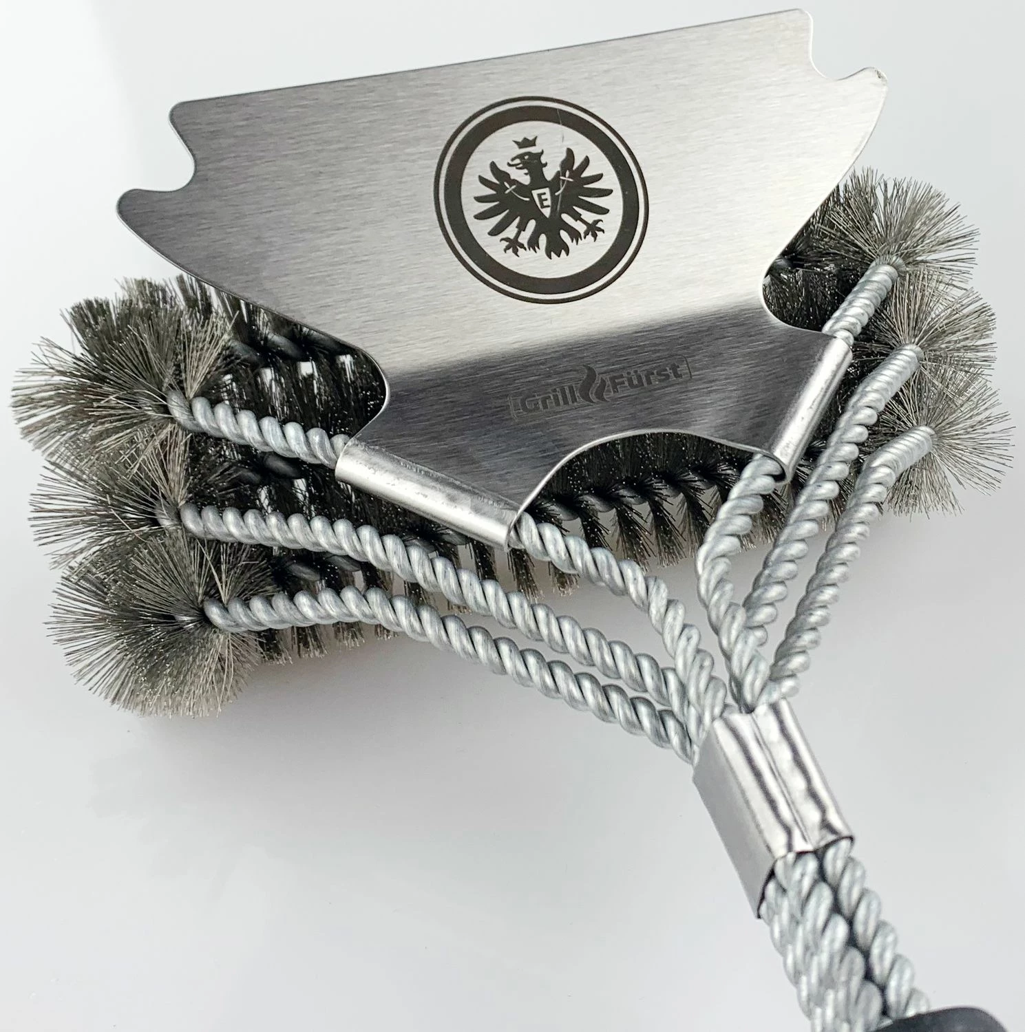 Grillfürst Grillbürste - Eintracht Frankfurt Edition - Edelstahl, Mit Breitem 3-fach Bürstenkopf Und Schaber 1 Grillfürst Grillbürste - Eintracht Frankfurt Edition - Edelstahl, Mit Breitem 3-fach Bürstenkopf Und Schaber