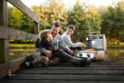 Grillfürst G201E 2-Brenner Gasgrill Portabel V2 - Campinggrill / Balkongrill 50mbar -Grill Verkaufs-Shop Grillfuerst Campinggrill G201E Edelstahlgrill