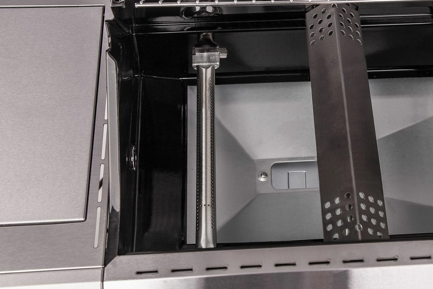 Grillfürst G620G 6-Brenner Gasgrill - Eintracht Frankfurt Edition - Gusseisenroste 10 Grillfürst G620G 6-Brenner Gasgrill - Eintracht Frankfurt Edition - Gusseisenroste – Bild 10