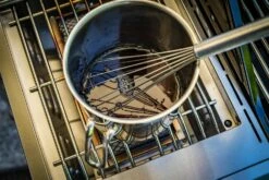 Grillfürst G521E 5-Brenner Edelstahl-Gasgrill Mit Hochtemperaturbrenner, Heckbrenner Und Edelstahl Rosten - X-DEAL Inkl. Zubehörpaket 35 Grillfürst G521E 5-Brenner Edelstahl-Gasgrill Mit Hochtemperaturbrenner, Heckbrenner Und Edelstahl Rosten - X-DEAL Inkl. Zubehörpaket -Grill Verkaufs-Shop Grillfuerst Gasgrill G521E Seitenbrenner Topf