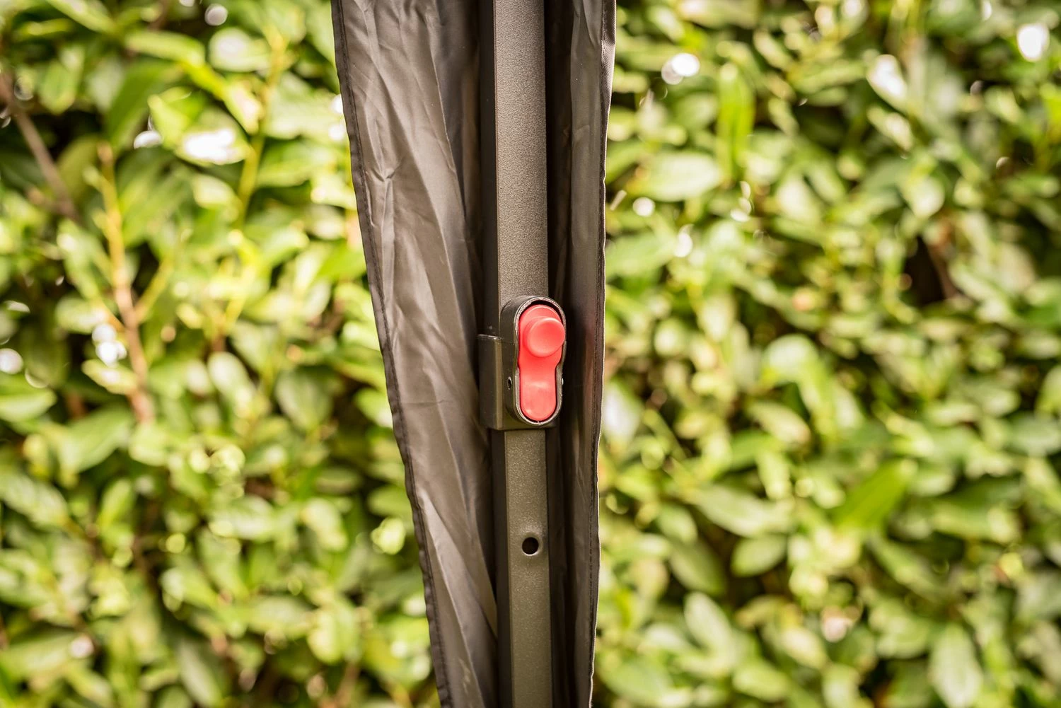 Grillfürst Pop-Up Pavillon / Grillpavillon / Gartenpavillon / Grillzelt 3x3m V3 - Mit Rauchabzug 6 Grillfürst Pop-Up Pavillon / Grillpavillon / Gartenpavillon / Grillzelt 3x3m V3 - Mit Rauchabzug – Bild 6