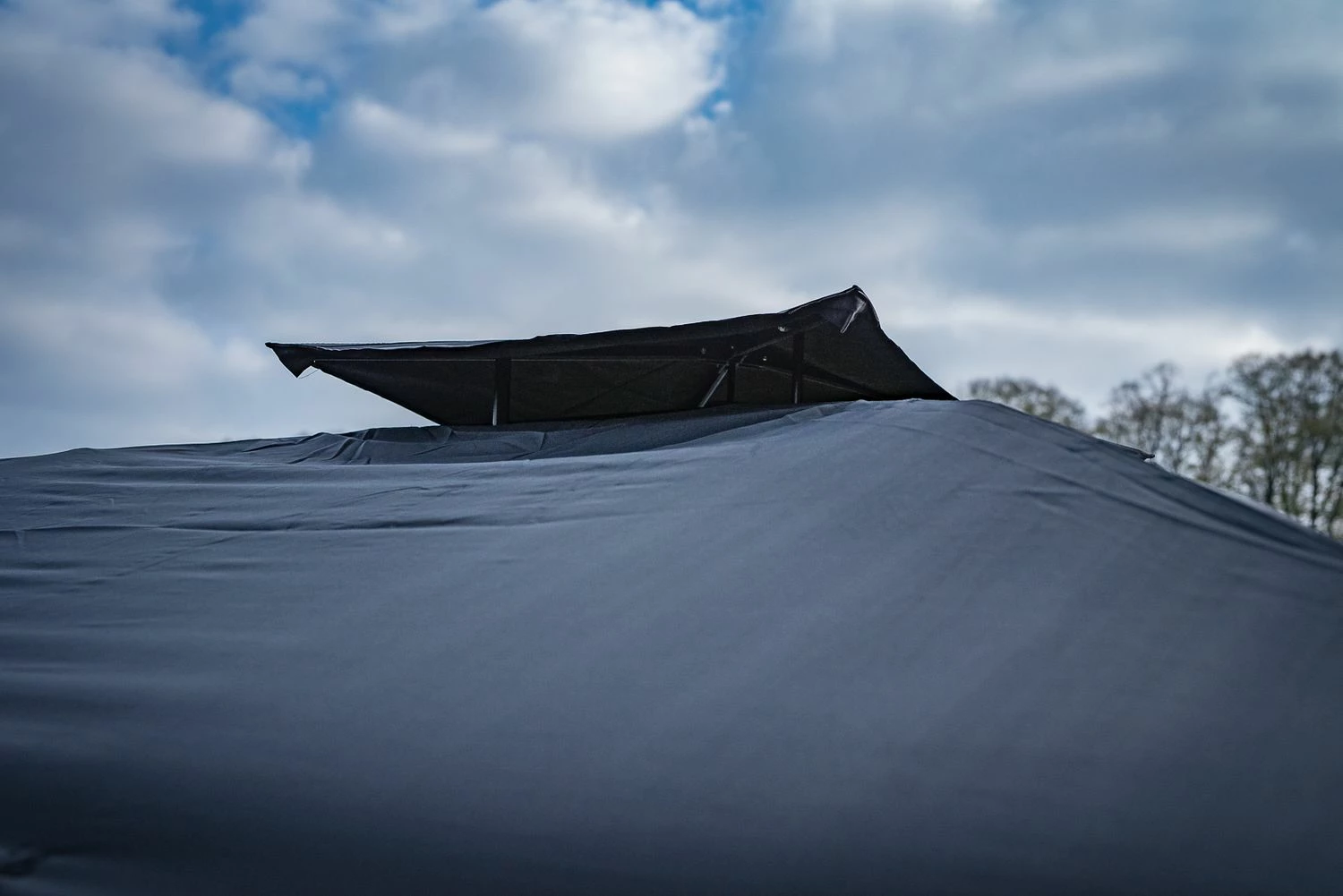 Grillfürst Pop-Up Pavillon / Grillpavillon / Gartenpavillon / Grillzelt 3x3m V3 - Mit Rauchabzug 3 Grillfürst Pop-Up Pavillon / Grillpavillon / Gartenpavillon / Grillzelt 3x3m V3 - Mit Rauchabzug – Bild 3