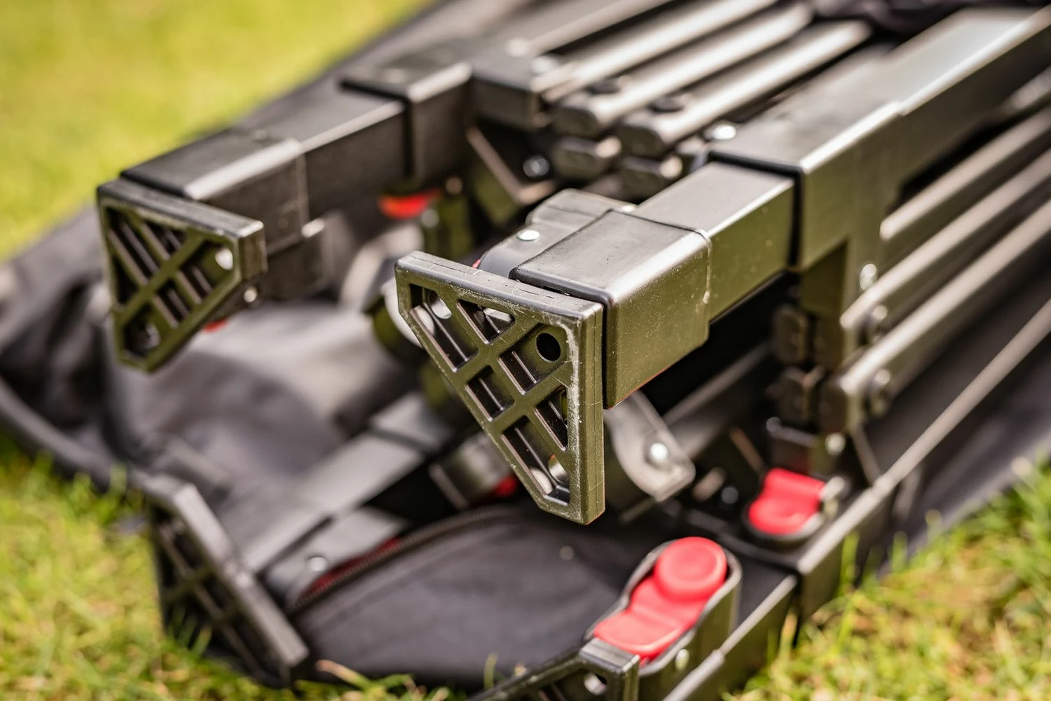 Grillfürst Pop-Up Pavillon / Grillpavillon / Gartenpavillon / Grillzelt 3x3m V3 - Mit Rauchabzug 8 Grillfürst Pop-Up Pavillon / Grillpavillon / Gartenpavillon / Grillzelt 3x3m V3 - Mit Rauchabzug – Bild 8