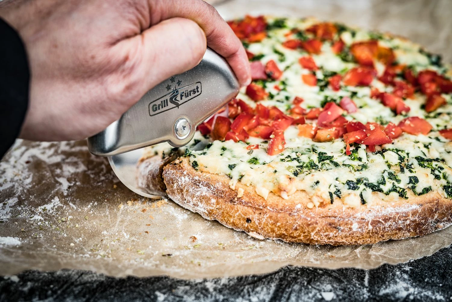 Grillfürst Pizzaschneider / Pizzarad Edelstahl 10cm 2 Grillfürst Pizzaschneider / Pizzarad Edelstahl 10cm – Bild 2