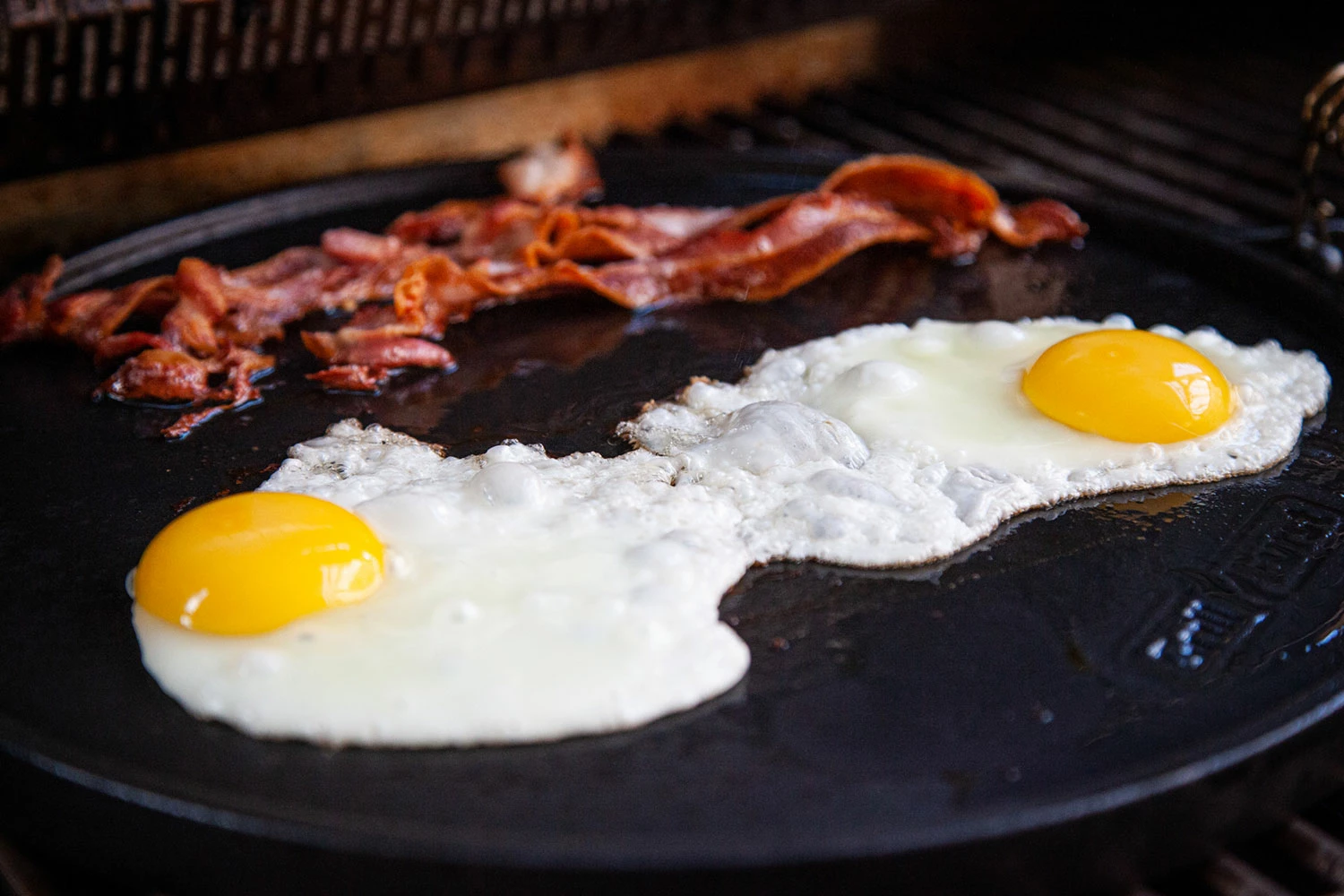 Grillfürst Universal Grillplatte Rund / Wendeplatte Aus Gusseisen Ø 35 Cm 5 Grillfürst Universal Grillplatte Rund / Wendeplatte Aus Gusseisen Ø 35 Cm – Bild 5