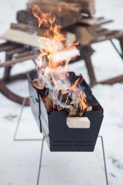 Knister Grill Original - Ausziehbarer Holzkohle Kompaktgrill 38 Knister Grill Original - Ausziehbarer Holzkohle Kompaktgrill -Grill Verkaufs-Shop Knister Grill Holzfeuer