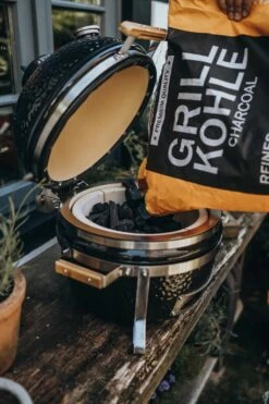 Monolith ICON Black Keramikgrill Tischgrill Inkl. Gestell -Grill Verkaufs-Shop Monolith Icon Holzkohle befuellen