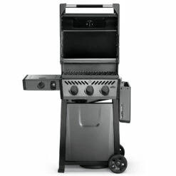 Napoleon Freestyle 365 Gasgrill, Graphit - Mit Seitenbrenner - Modell 2023 - X-DEAL Inkl. Abdeckhaube Und Gussplatte 22 Napoleon Freestyle 365 Gasgrill, Graphit - Mit Seitenbrenner - Modell 2023 - X-DEAL Inkl. Abdeckhaube Und Gussplatte -Grill Verkaufs-Shop Napoleon Freestyle 365 SB front Seite abgeklappt 2