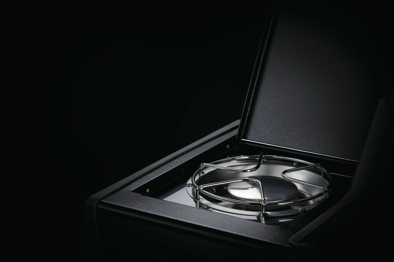 Napoleon Rogue 425 Gasgrill Mit Seitenbrenner Und Heckbrenner Inkl. Drehspieß 4 Napoleon Rogue 425 Gasgrill Mit Seitenbrenner Und Heckbrenner Inkl. Drehspieß – Bild 4