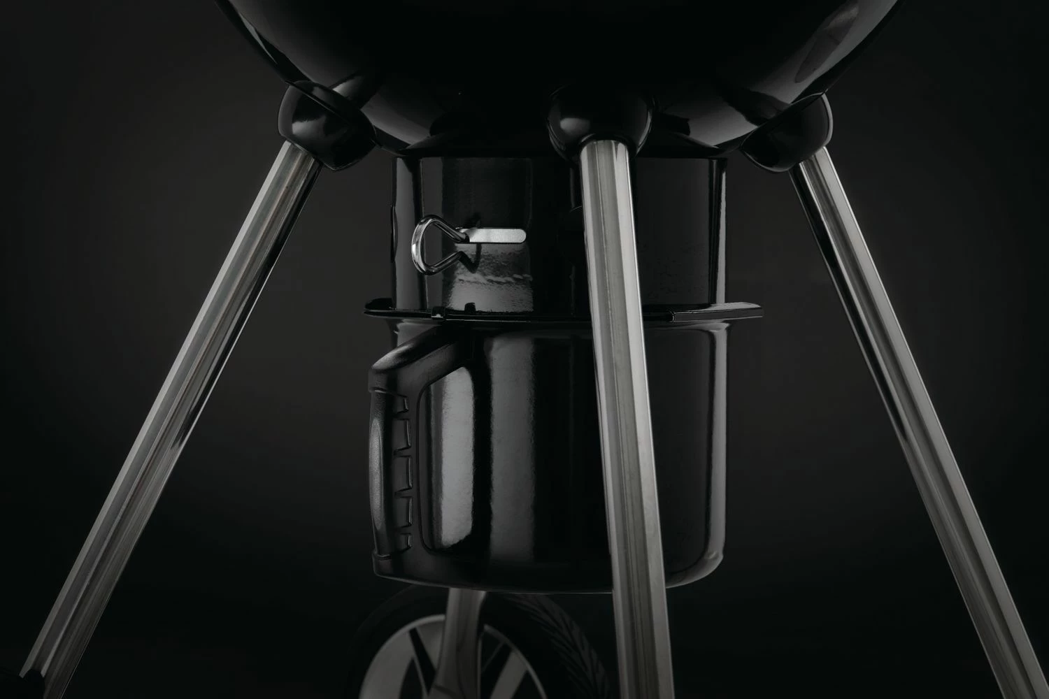 Napoleon Holzkohlegrill Kugelgrill Ø 47 Cm - Inkl. Abdeckhaube 4 Napoleon Holzkohlegrill Kugelgrill Ø 47 Cm - Inkl. Abdeckhaube – Bild 4