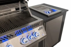 Napoleon Outdoor Küche Oasis Compact 105 Mit BIG32 Einbaugrill Und Einbau Sizzle Zone - Inkl. Arbeitsplatte Aus Feinsteinzeug 11 Napoleon Outdoor Küche Oasis Compact 105 Mit BIG32 Einbaugrill Und Einbau Sizzle Zone - Inkl. Arbeitsplatte Aus Feinsteinzeug -Grill Verkaufs-Shop Napoleon Oasis Compact BIG32 Sizzle Zone Seitenbrenner
