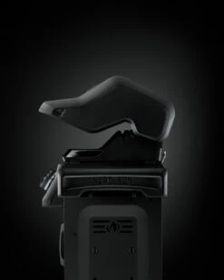 Napoleon Phantom Rogue SE 425 Gasgrill, Mattschwarz Mit Sizzle Zone Und Heckbrenner - Modell 2023 -Grill Verkaufs-Shop Napoleon Phantom Rogue RSE425SIBK 1PHM Detail Lid