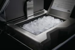 Napoleon Prestige Pro 665-3 Edelstahl Gasgrill, Erdgas Inkl. Drehspieß - Modell 2023 -Grill Verkaufs-Shop Napoleon Prestige Pro 665 Eisfach 2