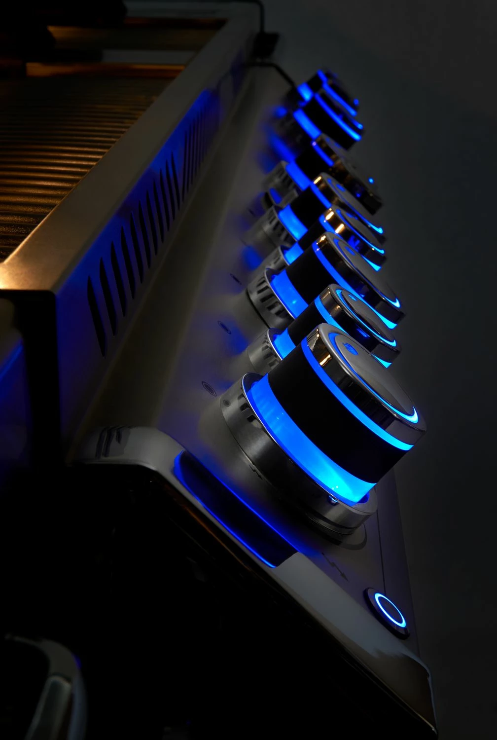 Napoleon Prestige Pro 825-3 Edelstahl Gasgrill Inkl. Drehspieß Und Bodenbeleuchtung + Gratis Napoleon TravelQ PRO285 Kompakt Gasgrill 18 Napoleon Prestige Pro 825-3 Edelstahl Gasgrill Inkl. Drehspieß Und Bodenbeleuchtung + Gratis Napoleon TravelQ PRO285 Kompakt Gasgrill – Bild 18