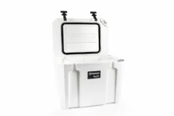 Petromax Kühlbox 25 Liter Alpenweiß - Grillfürst DEAL Inkl. Sitzkissen, Haft-Unterlage Und Einsatzkorb 15 Petromax Kühlbox 25 Liter Alpenweiß - Grillfürst DEAL Inkl. Sitzkissen, Haft-Unterlage Und Einsatzkorb -Grill Verkaufs-Shop Petromax Kuehlbox kx25 alpenweiss open