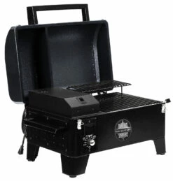Pit Boss Pelletgrill Navigator 150 13 Pit Boss Pelletgrill Navigator 150 -Grill Verkaufs-Shop Pit Boss Pelletgrill Navigator 150 10805 Deckel offen Hopper