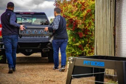 Pit Boss Plancha Grill Ultimate Plancha 4-Brenner - Mit Untergestell -Grill Verkaufs-Shop Pit Boss Planchagrill 4 Brenner mobiler Grill