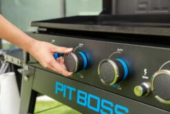 Pit Boss Plancha Grill Ultimate Plancha 4-Brenner - Mit Untergestell -Grill Verkaufs-Shop Pit Boss Planchagrill Ultimate 4 Brenner Drehregler 1
