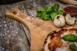 Grillfürst Pizzabrett Bambusholz 9 Grillfürst Pizzabrett Bambusholz -Grill Verkaufs-Shop Servierbrett Grillfuerst Pizza Mood