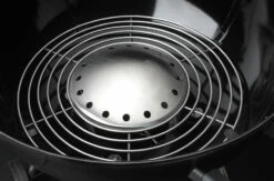 Napoleon Holzkohlegrill Kugelgrill Ø 57cm Mit Gussrost Und Deckelscharnier PRO22K-LEG -Grill Verkaufs-Shop napoleon hitzedeflektor PRO22K LEG 2