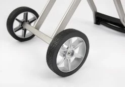 Napoleon TravelQ PRO285 Kompakt Gasgrill Schwarz Mit Klappbarem Wagen - Modell 2023 12 Napoleon TravelQ PRO285 Kompakt Gasgrill Schwarz Mit Klappbarem Wagen - Modell 2023 -Grill Verkaufs-Shop napoleon travelq pro285x unterwagen raeder