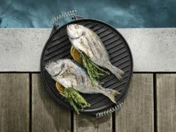 Outdoorchef Gussplatte / Grillplatte Rund Ø 39cm 5 Outdoorchef Gussplatte / Grillplatte Rund Ø 39cm -Grill Verkaufs-Shop outdoorchef griddle gusseisenplatte plancha 18 211 5 2